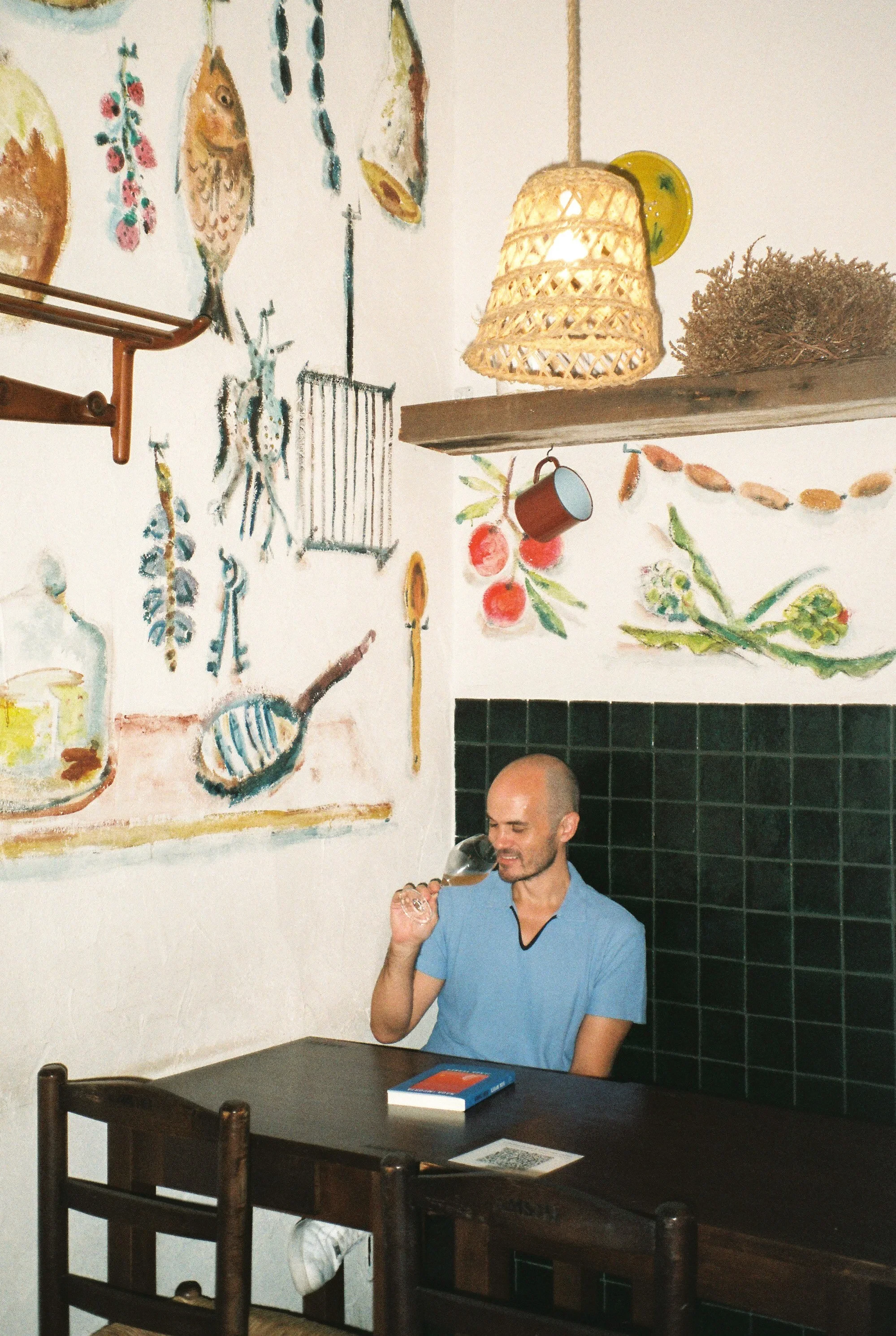 JESÚS TERRÉS: EL ARTE DEL HEDONISMO